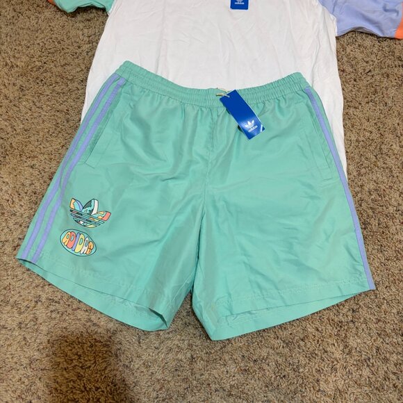 Adidas Originals Enjoy Summer Shorts & Raglan Tee Matching Set Colorblock - Picture 3 of 15